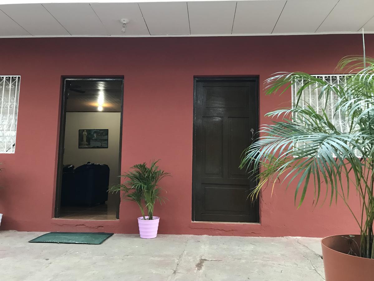 Hostal Augustos San Juan del Sur Exteriér fotografie